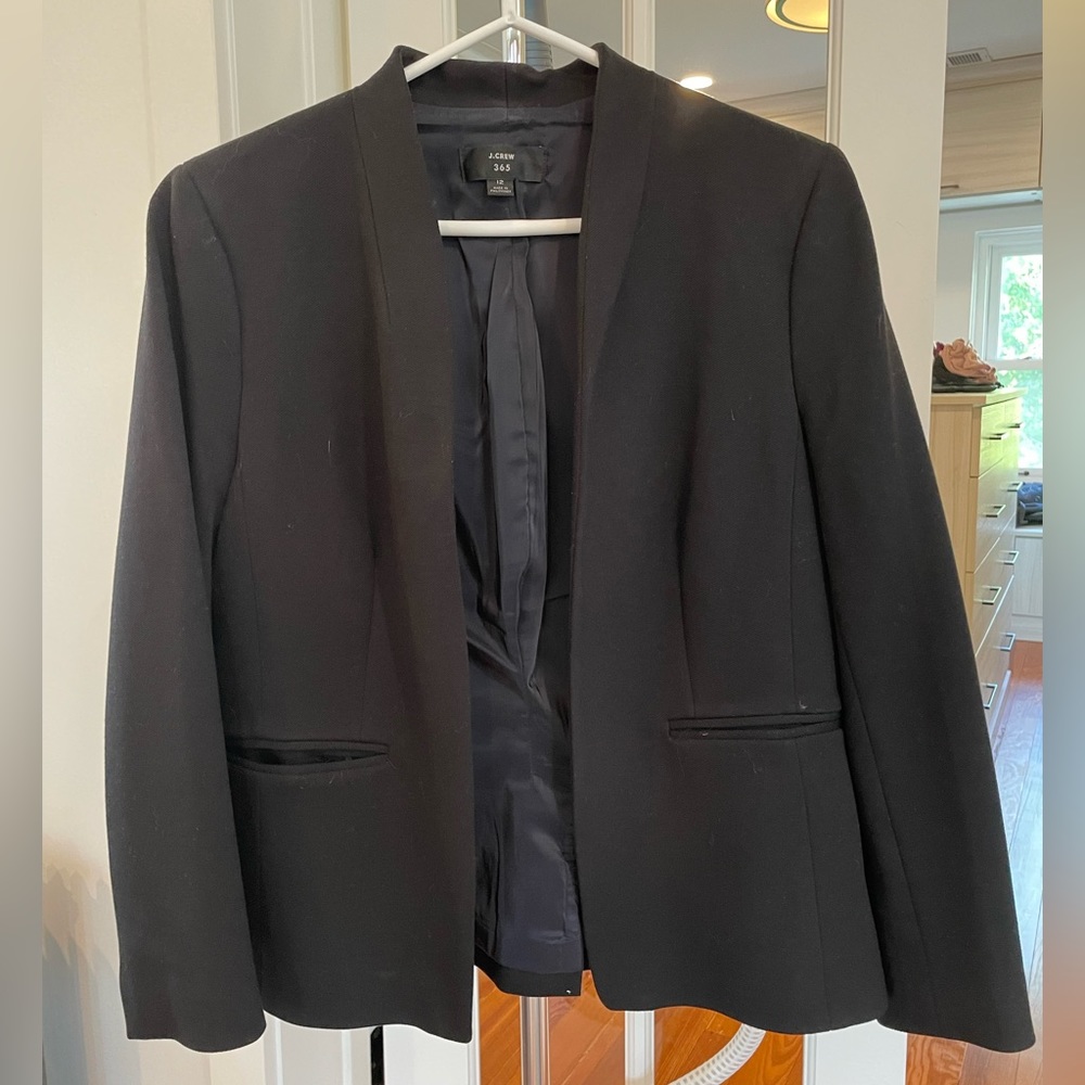 EUC J Crew 365 Going Out Blazer size 12